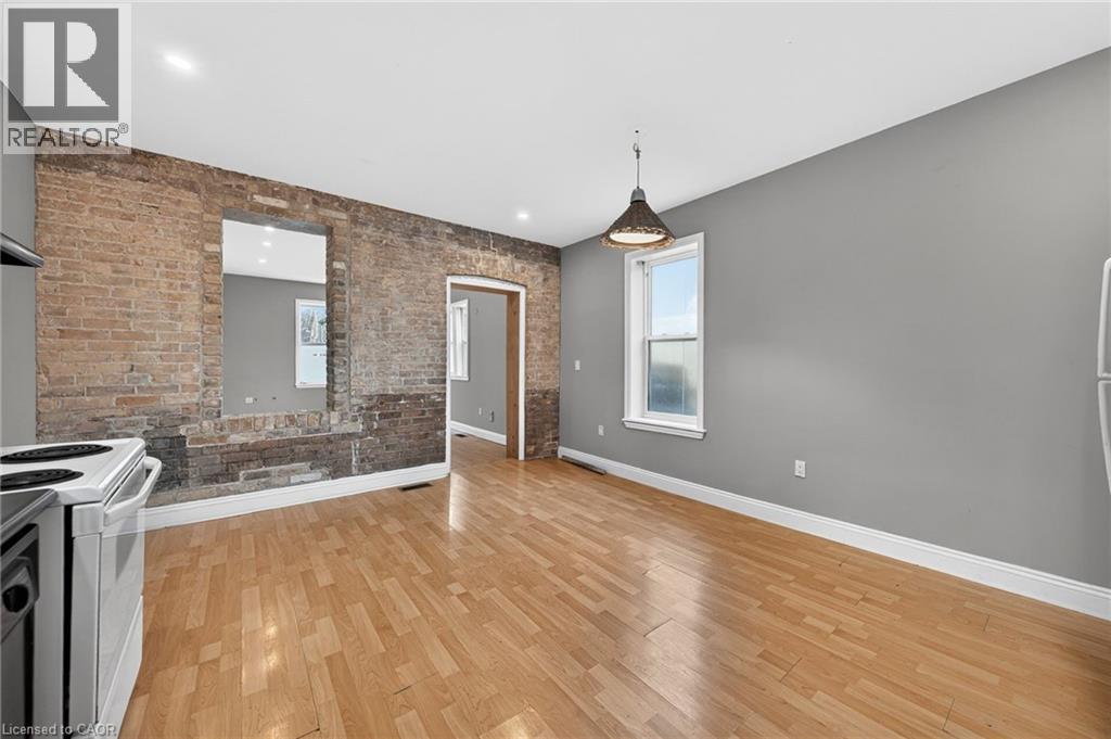 12 Fleet Street, Brantford, Ontario  N3T 3S7 - Photo 12 - 40821927