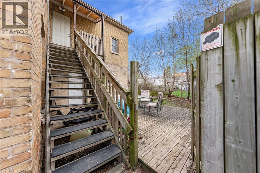 12 Fleet Street, Brantford, Ontario  N3T 3S7 - Photo 18 - 40821927