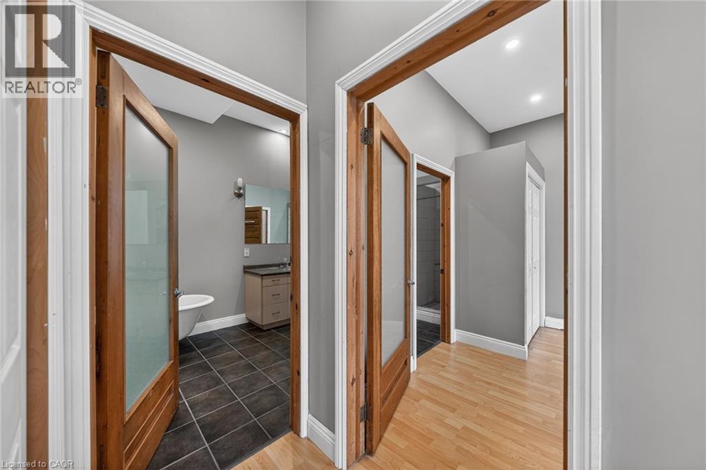 12 Fleet Street, Brantford, Ontario  N3T 3S7 - Photo 13 - 40821927