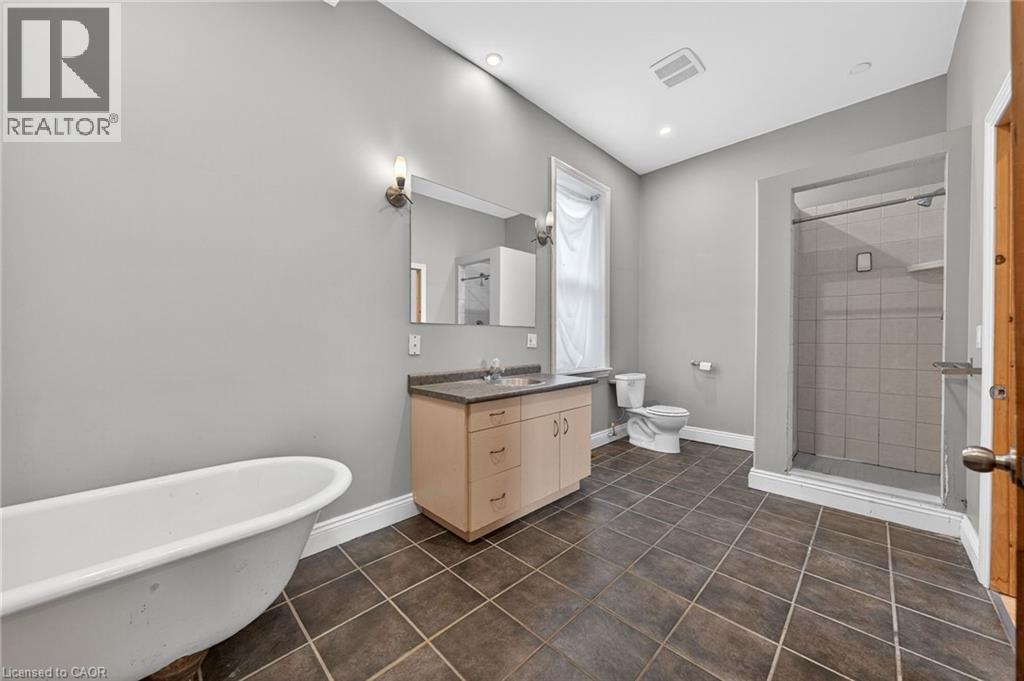 12 Fleet Street, Brantford, Ontario  N3T 3S7 - Photo 16 - 40821927