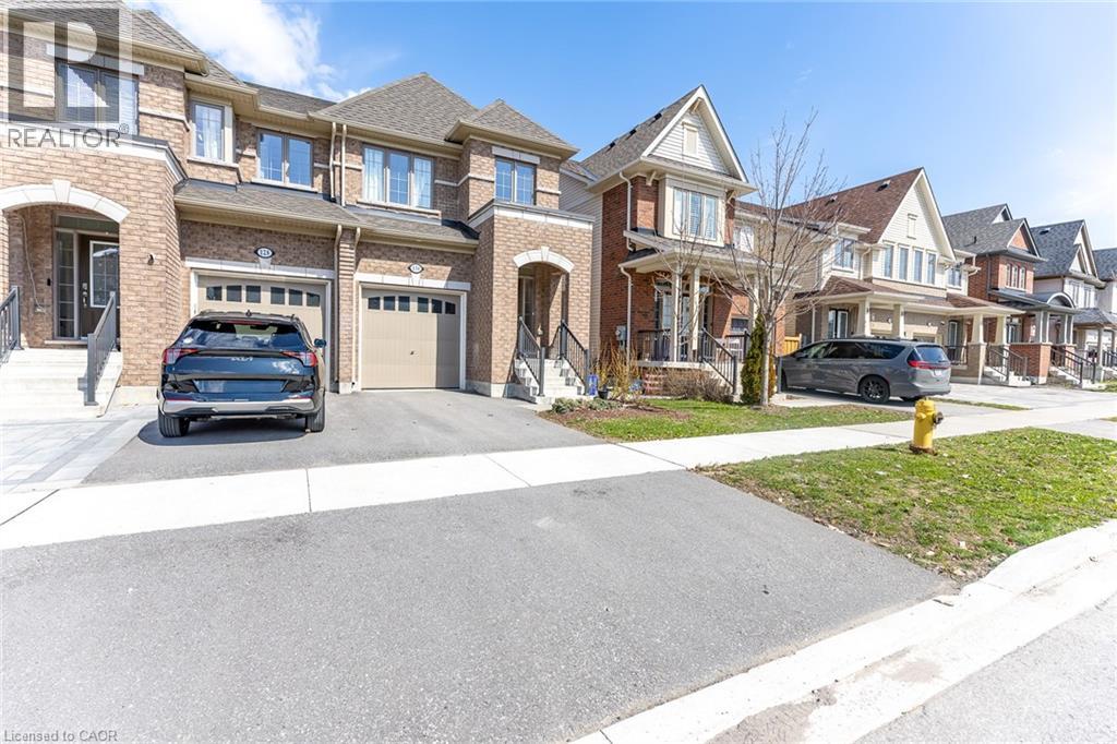 130 Ice Palace Crescent, Oshawa, Ontario  L1L 0G9 - Photo 2 - 40822083