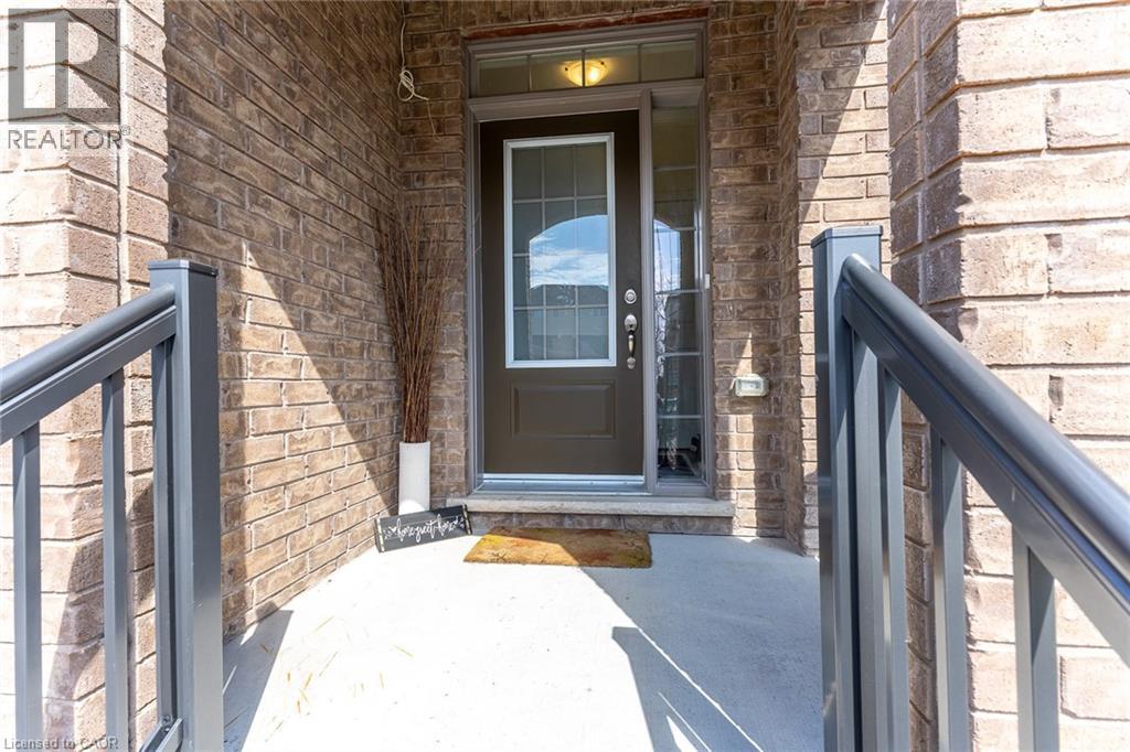 130 Ice Palace Crescent, Oshawa, Ontario  L1L 0G9 - Photo 5 - 40822083