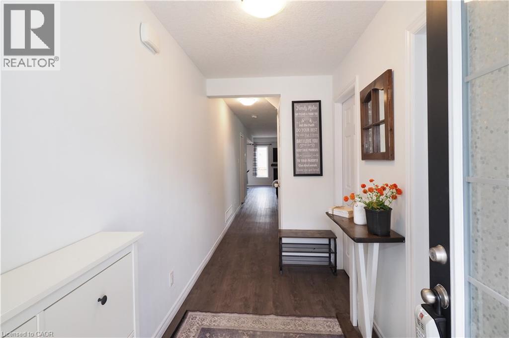 27 Gleason Crescent, Kitchener, Ontario  N2M 0B7 - Photo 4 - 40822137