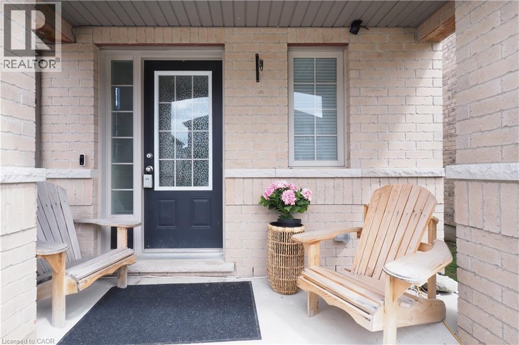 27 Gleason Crescent, Kitchener, Ontario  N2M 0B7 - Photo 2 - 40822137