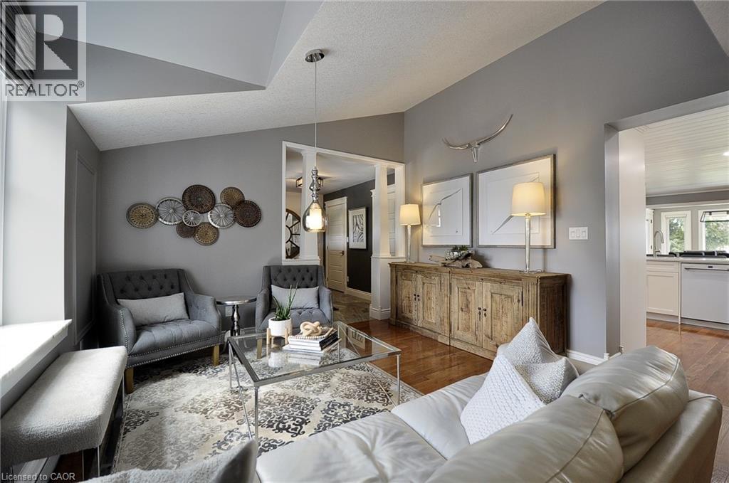 9 Lake Avenue E, Puslinch, Ontario  N3C 2V4 - Photo 6 - 40822271