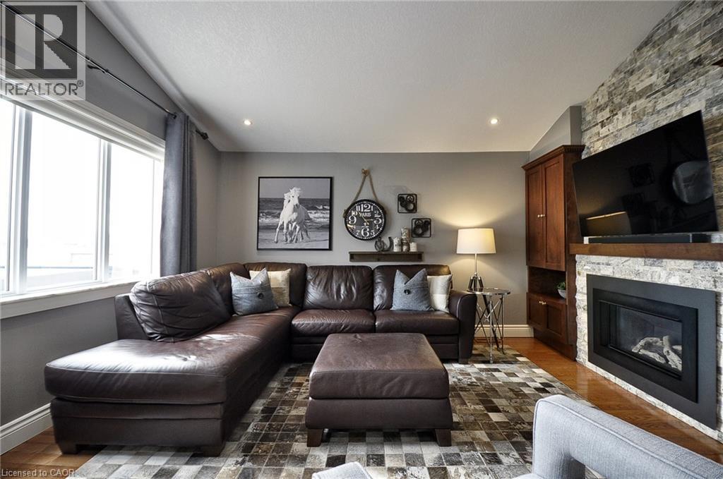 9 Lake Avenue E, Puslinch, Ontario  N3C 2V4 - Photo 18 - 40822271