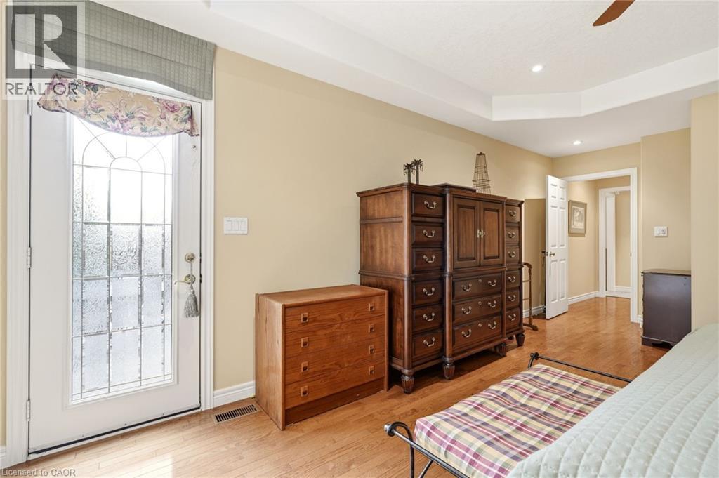 49 Rockcliffe Road, Waterdown, Ontario  L9H 7H5 - Photo 33 - 40822278