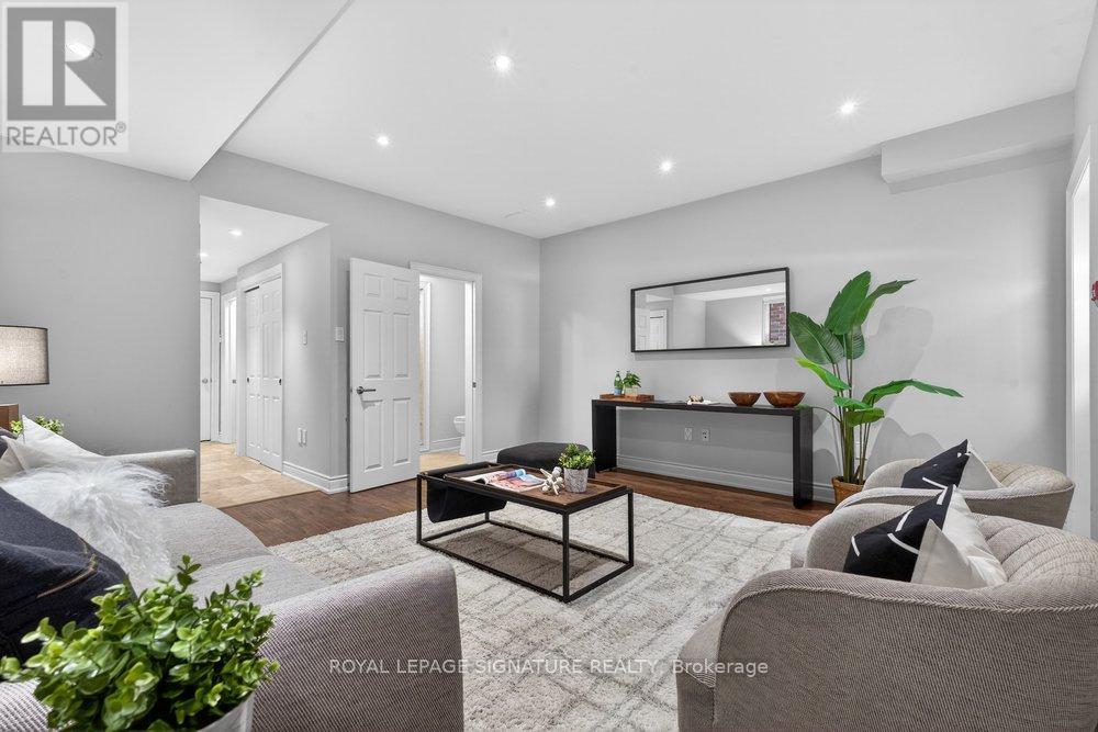 61b Bexhill Avenue, Toronto, Ontario  M1L 3B7 - Photo 41 - E13030670