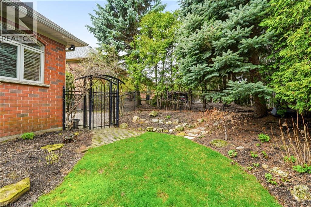 49 Rockcliffe Road, Waterdown, Ontario  L9H 7H5 - Photo 48 - 40822278