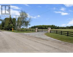 2100 TAUNTON ROAD, Clarington, Ontario