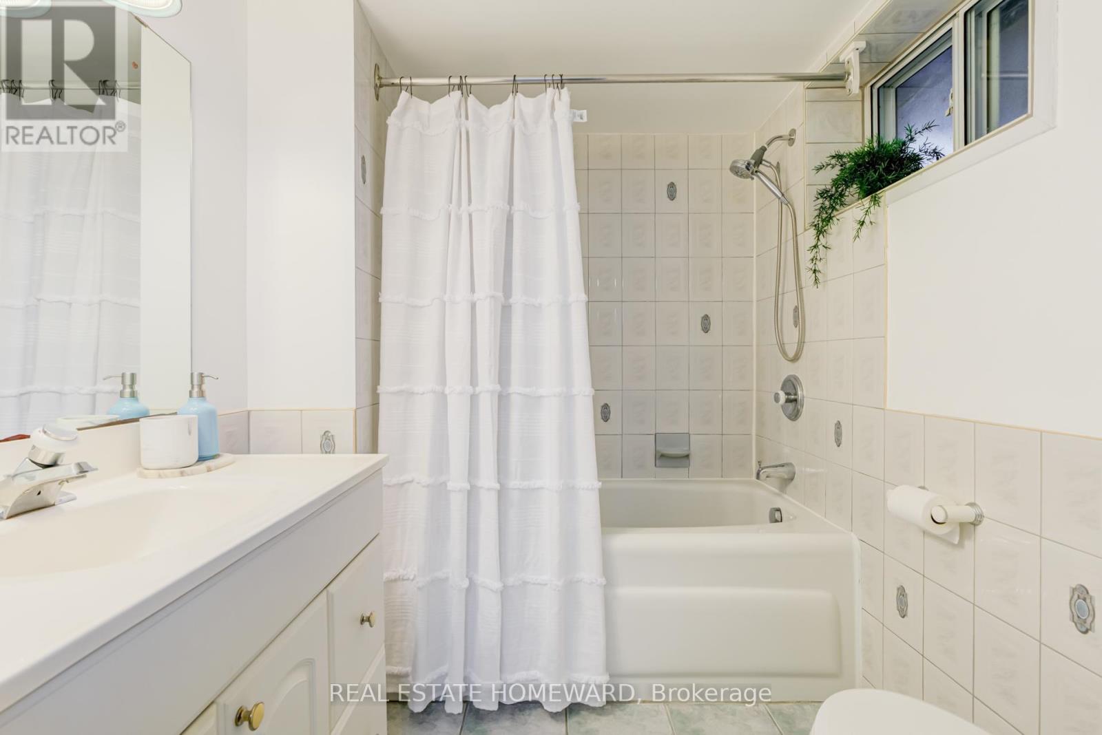 15 Rupert Street, Toronto, Ontario  M1K 1T3 - Photo 23 - E13030794