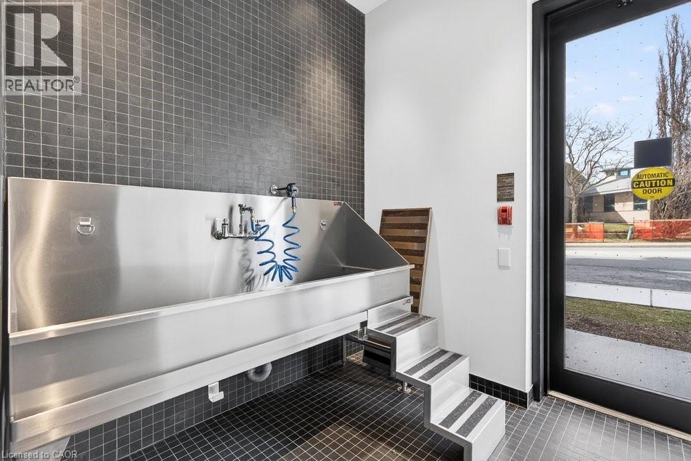 2088 James Street Unit# 702, Burlington, Ontario  L7R 1H6 - Photo 23 - 40822405