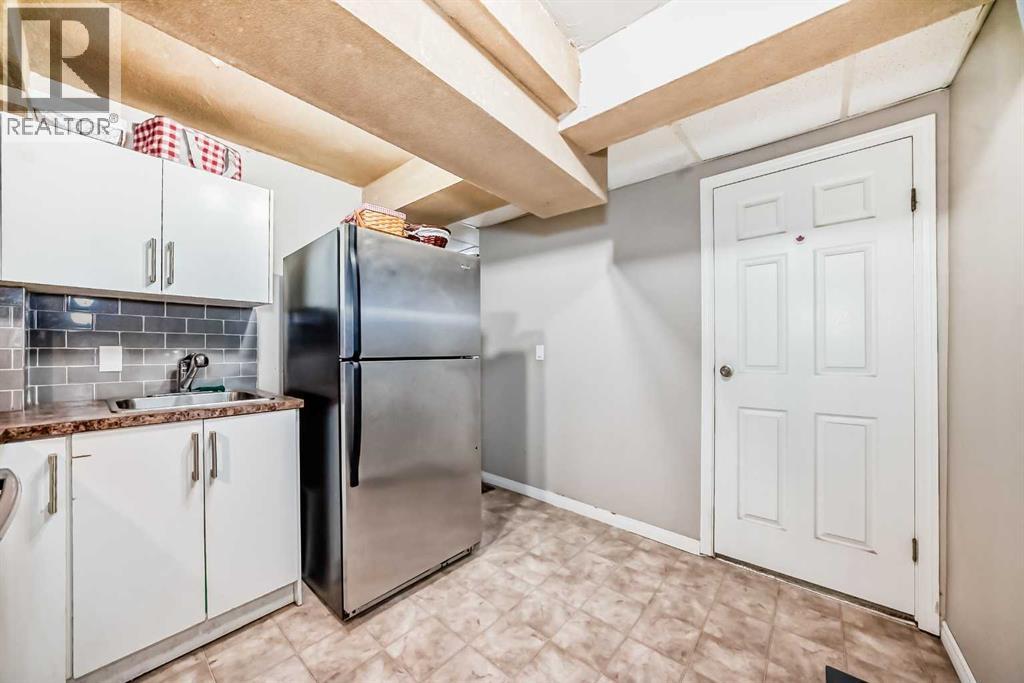 19 Castlepark Way Ne, Calgary, Alberta  T3J 1R7 - Photo 37 - A2297081