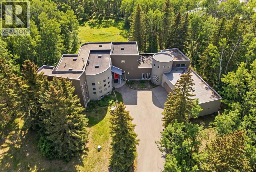 43 Westbluff Place, Rural Rocky View County, Alberta  T3Z 3N9 - Photo 6 - A2297638