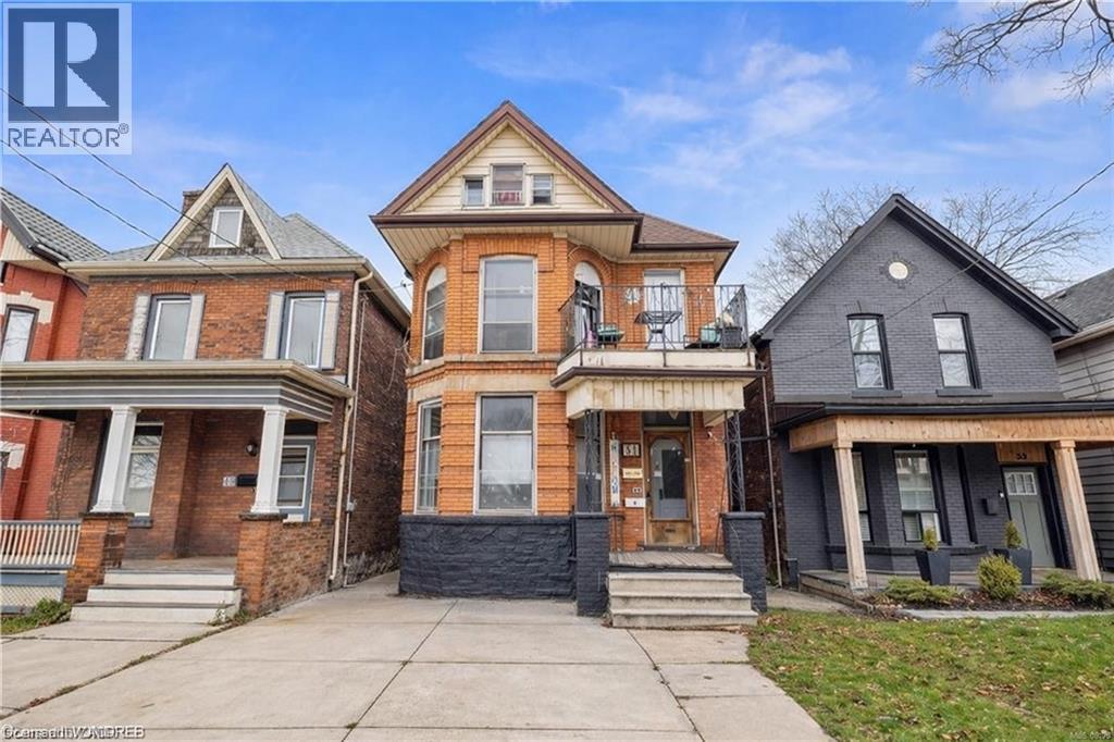 51 SMITH Avenue, Hamilton, Ontario