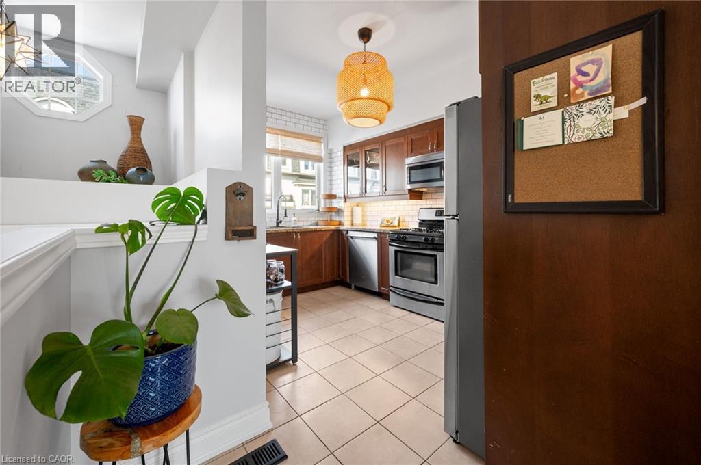 2458 Scholars Common, Burlington, Ontario  L7P 2W2 - Photo 19 - 40822633