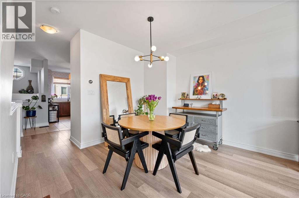 2458 Scholars Common, Burlington, Ontario  L7P 2W2 - Photo 15 - 40822633