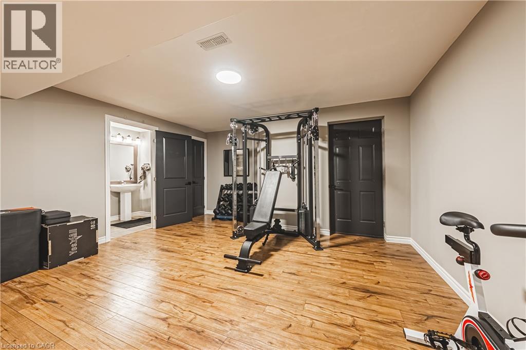 35 Greti Drive, Hamilton, Ontario  L9B 0C9 - Photo 32 - 40822696