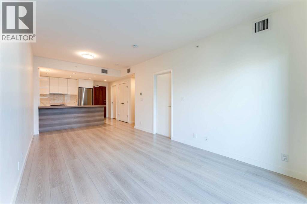 401, 138 Waterfront Court SW, Calgary, Alberta  T2P 1L1 - Photo 12 - A2299050