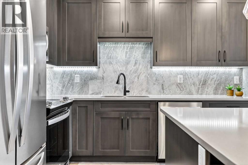 401, 150 Shawnee Square SW, Calgary, Alberta  T2Y 0T6 - Photo 7 - A2299414