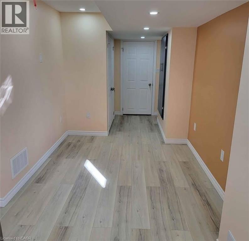 82 Keating Street Unit# Lower Level, Guelph, Ontario  N1E 7G1 - Photo 2 - 40822753