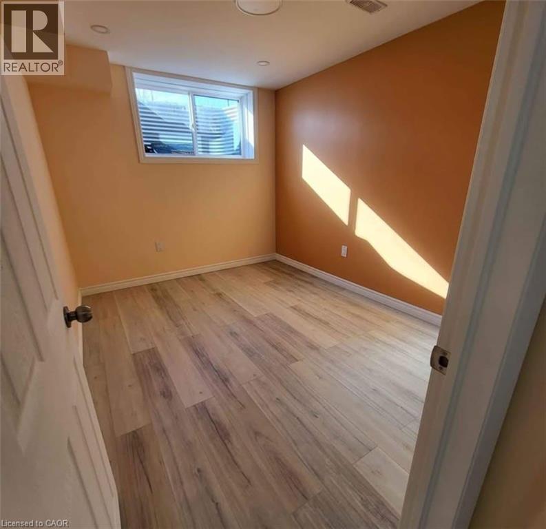 82 Keating Street Unit# Lower Level, Guelph, Ontario  N1E 7G1 - Photo 5 - 40822753