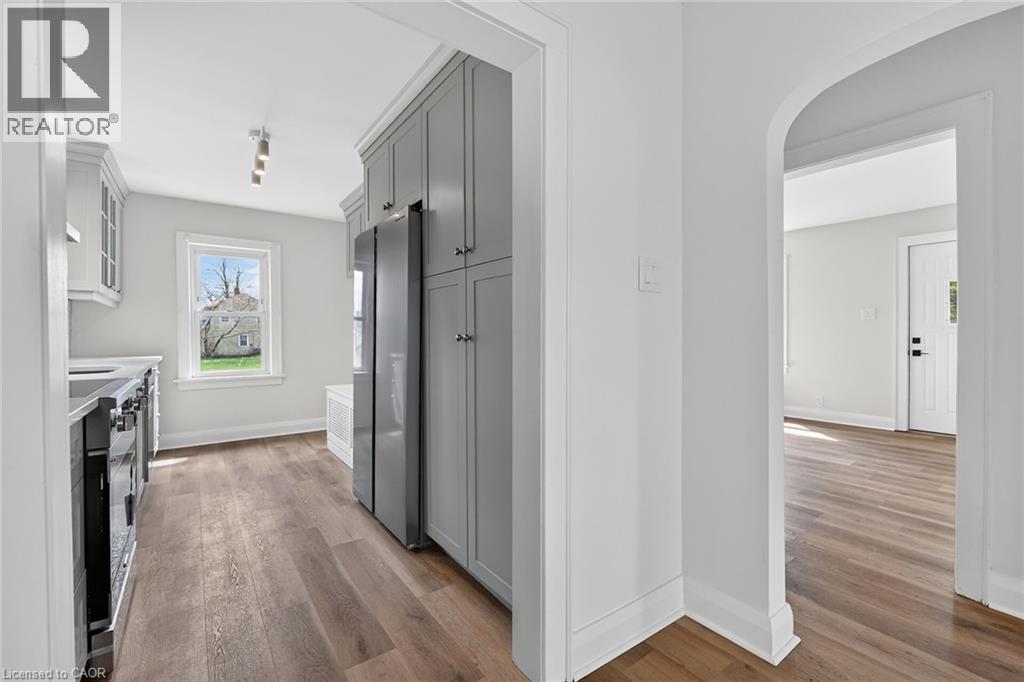 29 Rosemount Avenue, Port Colborne, Ontario  L3K 5P8 - Photo 8 - 40822764