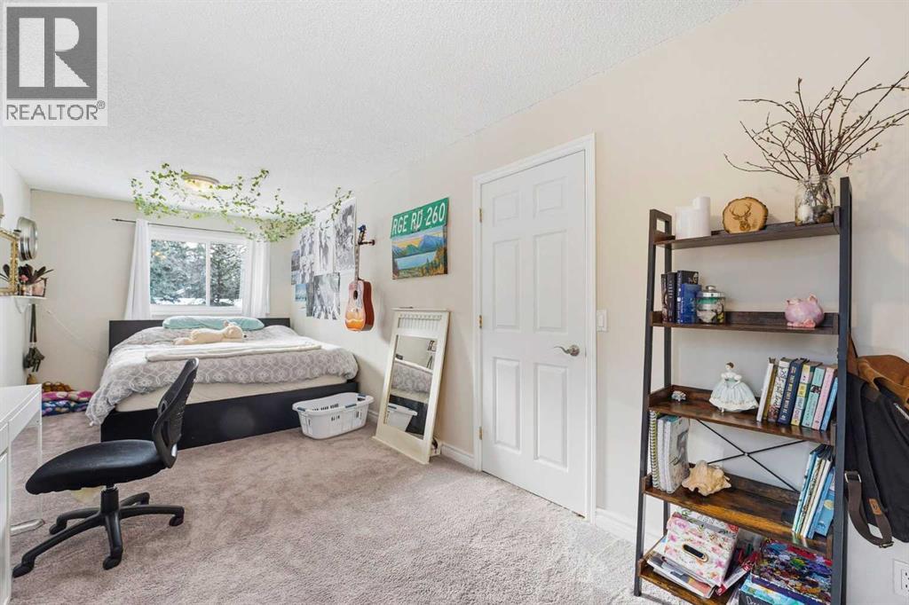 38 Wolf Drive, Rural Rocky View County, Alberta  T3Z 1A3 - Photo 32 - A2299746