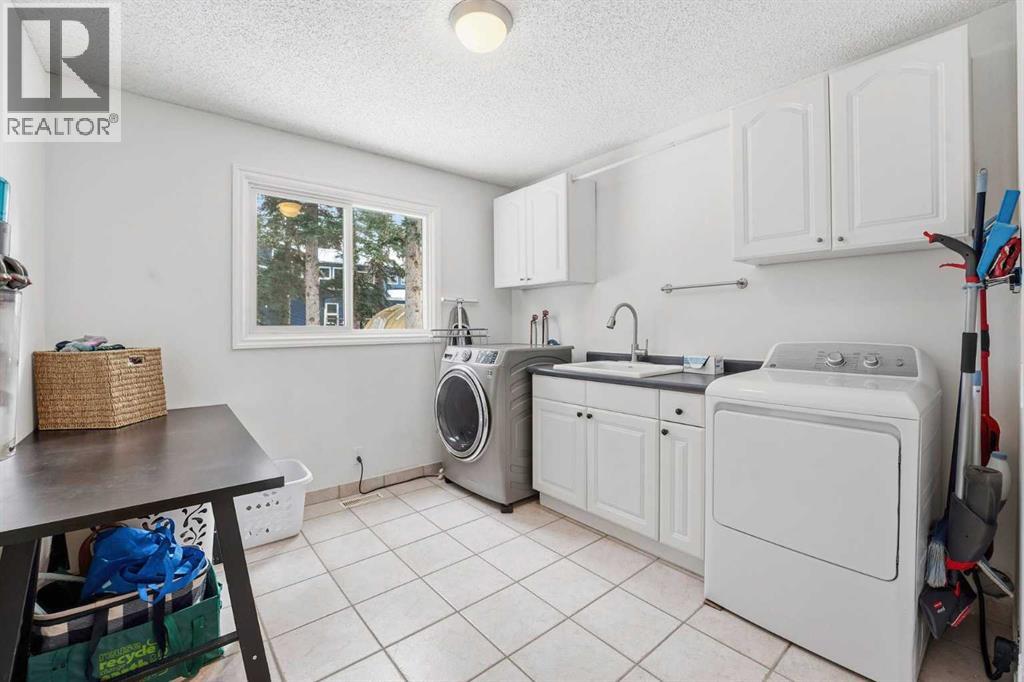 38 Wolf Drive, Rural Rocky View County, Alberta  T3Z 1A3 - Photo 23 - A2299746