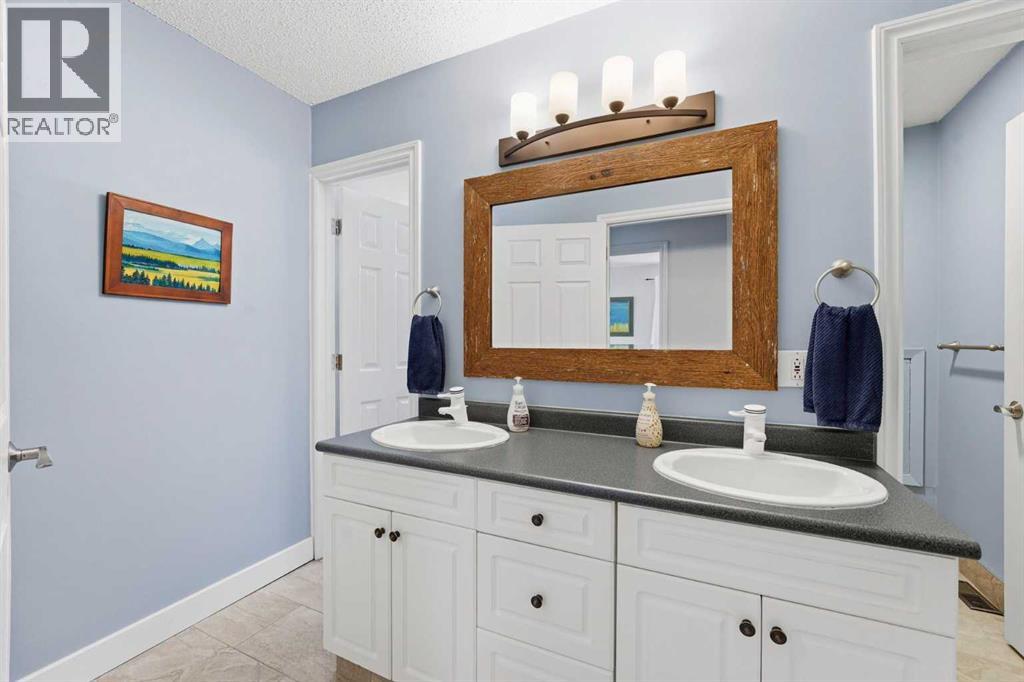 38 Wolf Drive, Rural Rocky View County, Alberta  T3Z 1A3 - Photo 31 - A2299746