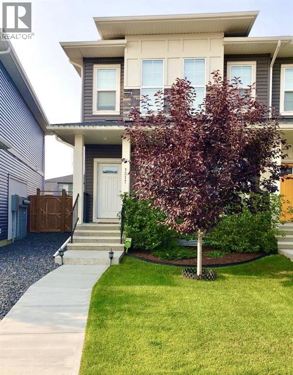 1217 CARRINGTON Boulevard NW, Calgary, Alberta