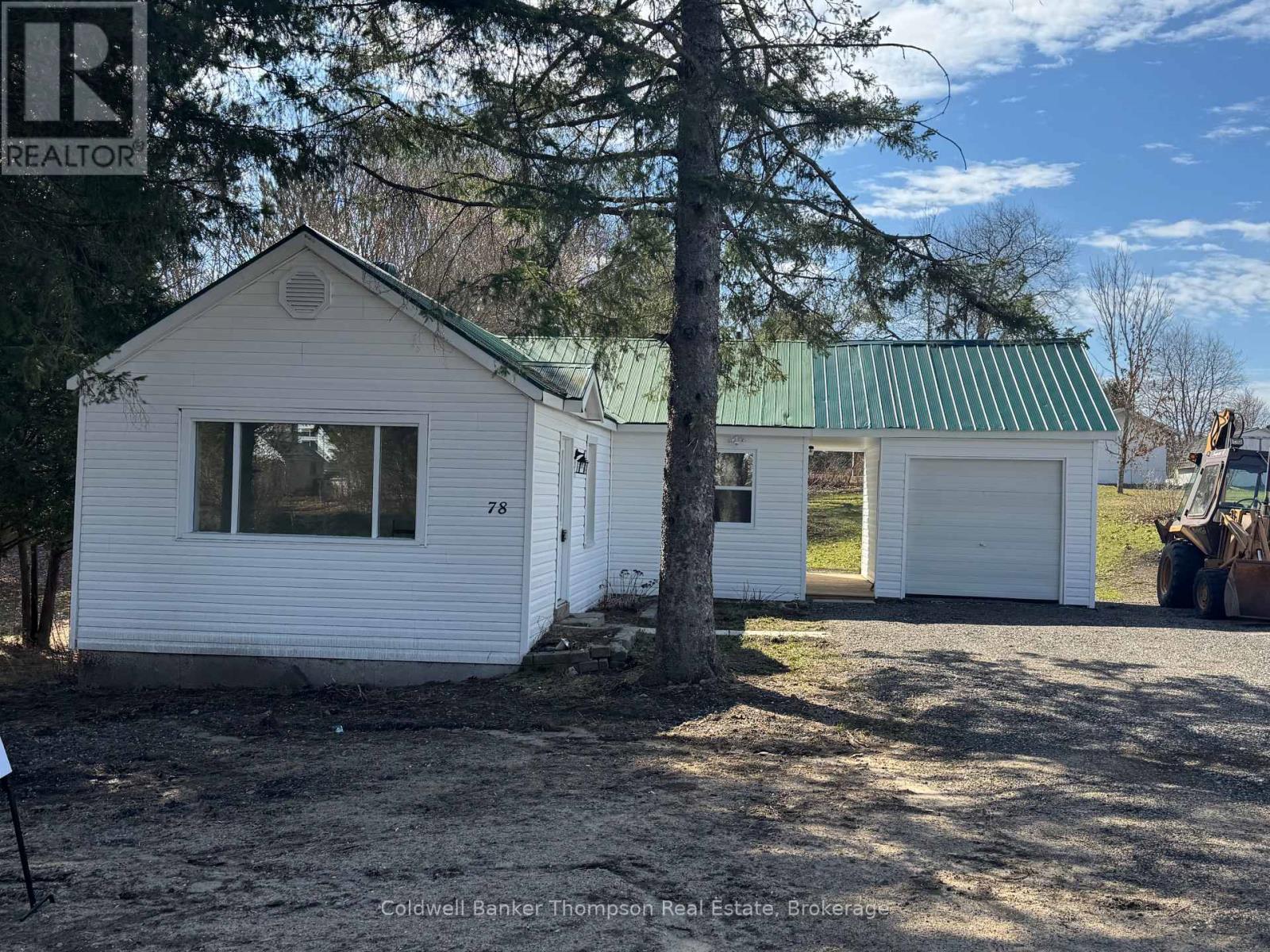 78 James Street E, Burk's Falls, Ontario  P0A 1C0 - Photo 13 - X12456674