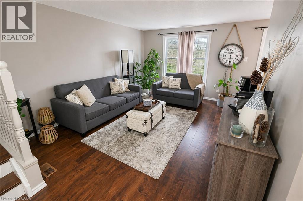 59 Edgemere Drive, Cambridge, Ontario  N1P 1B3 - Photo 2 - 40822815