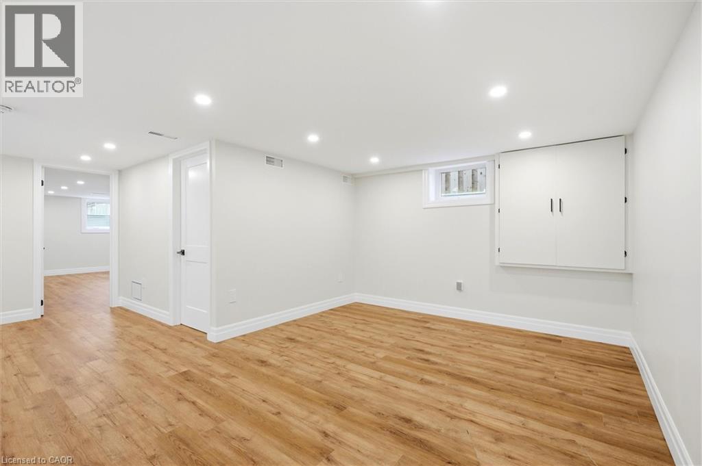 24 Treeview Drive, Toronto, Ontario  M8W 4B9 - Photo 28 - 40822829