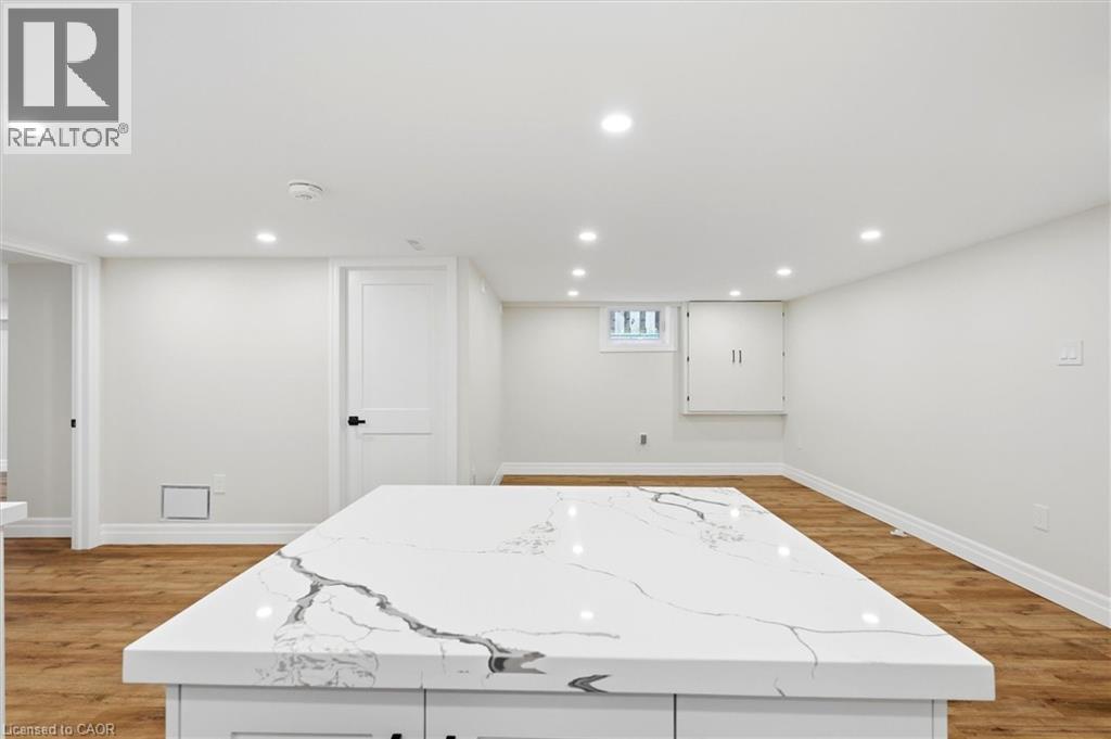 24 Treeview Drive, Toronto, Ontario  M8W 4B9 - Photo 33 - 40822829