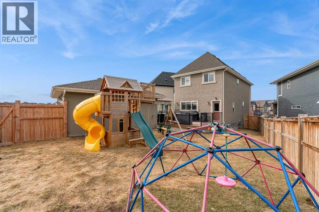 323 Marquis Court SE, Calgary, Alberta  T3M 1Y1 - Photo 37 - A2300832