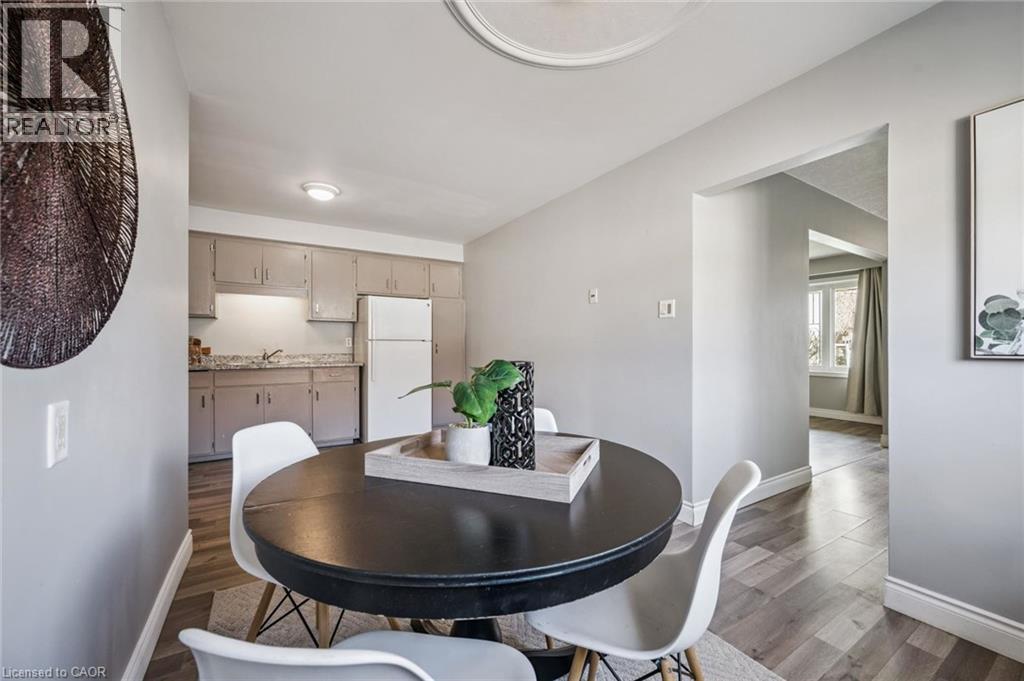 27 Vicmount Drive, Kitchener, Ontario  N2M 2A2 - Photo 11 - 40822876