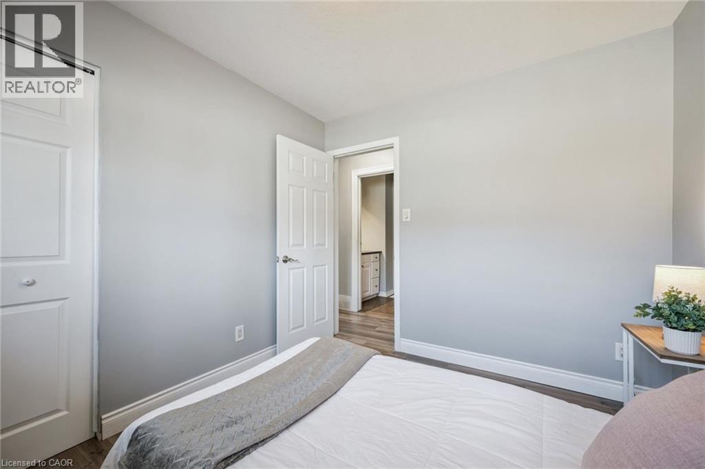 27 Vicmount Drive, Kitchener, Ontario  N2M 2A2 - Photo 21 - 40822876