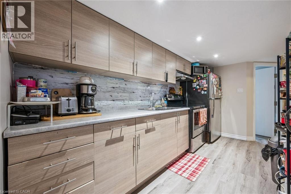 27 Vicmount Drive, Kitchener, Ontario  N2M 2A2 - Photo 28 - 40822876