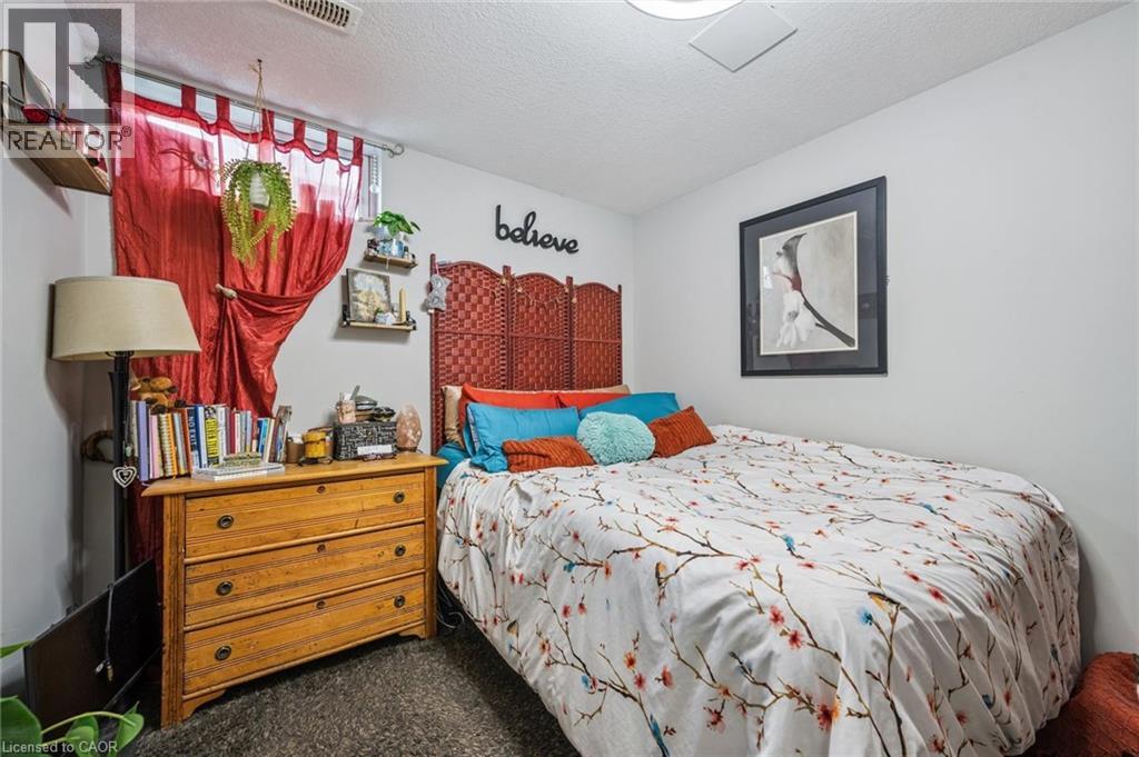 27 Vicmount Drive, Kitchener, Ontario  N2M 2A2 - Photo 30 - 40822876