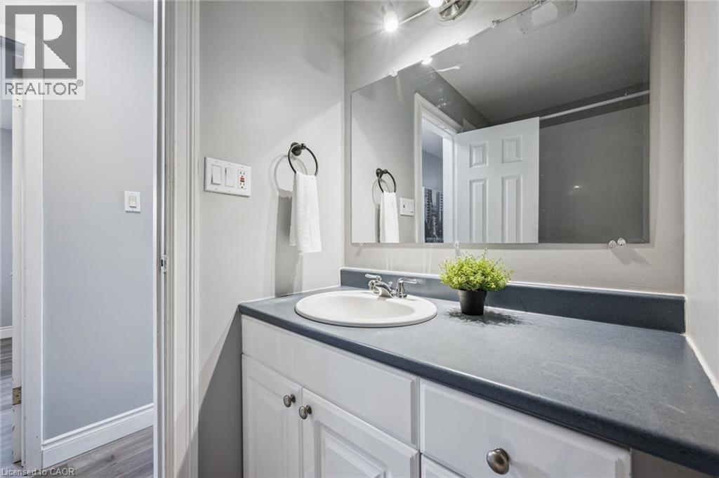 27 Vicmount Drive, Kitchener, Ontario  N2M 2A2 - Photo 22 - 40822876