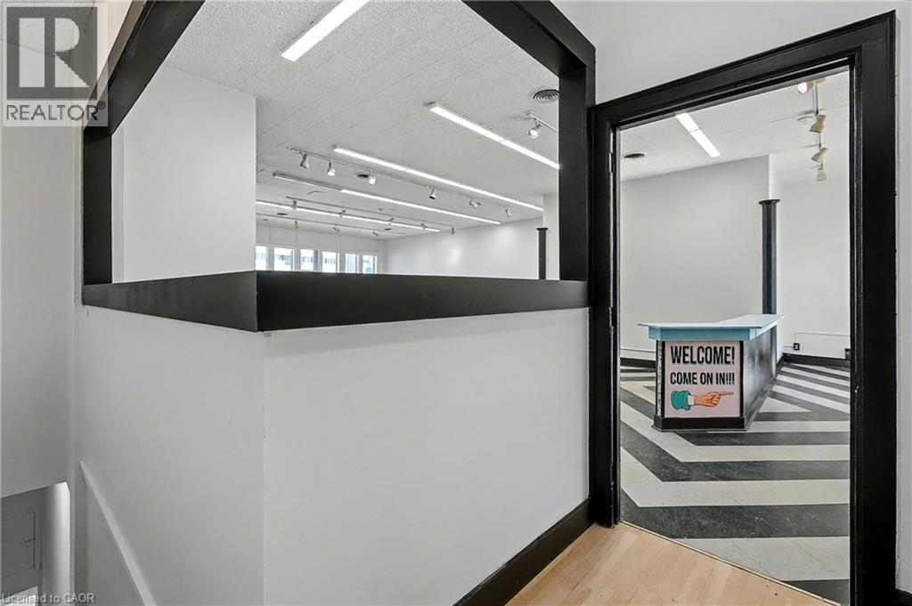 19 King Street E Unit# 2, Kitchener, Ontario  N2G 2K4 - Photo 3 - 40822893