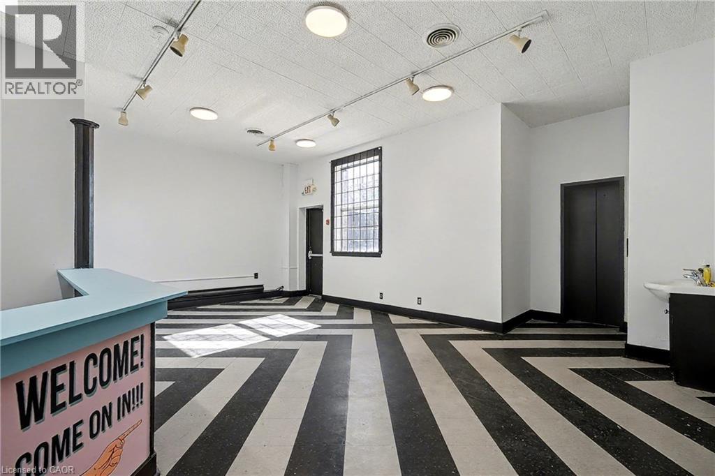 19 King Street E Unit# 2, Kitchener, Ontario  N2G 2K4 - Photo 4 - 40822893