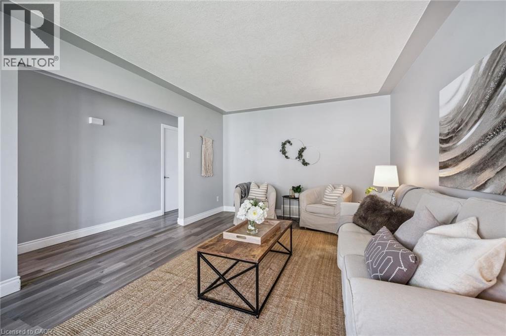 27 Vicmount Drive, Kitchener, Ontario  N2M 2A2 - Photo 9 - 40822896