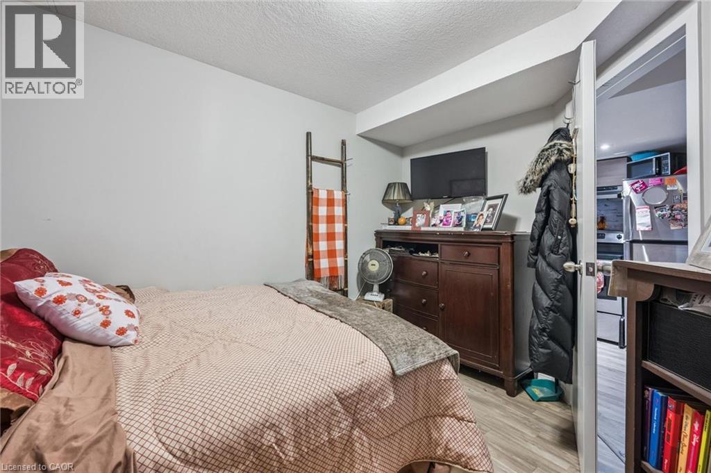 27 Vicmount Drive, Kitchener, Ontario  N2M 2A2 - Photo 33 - 40822896