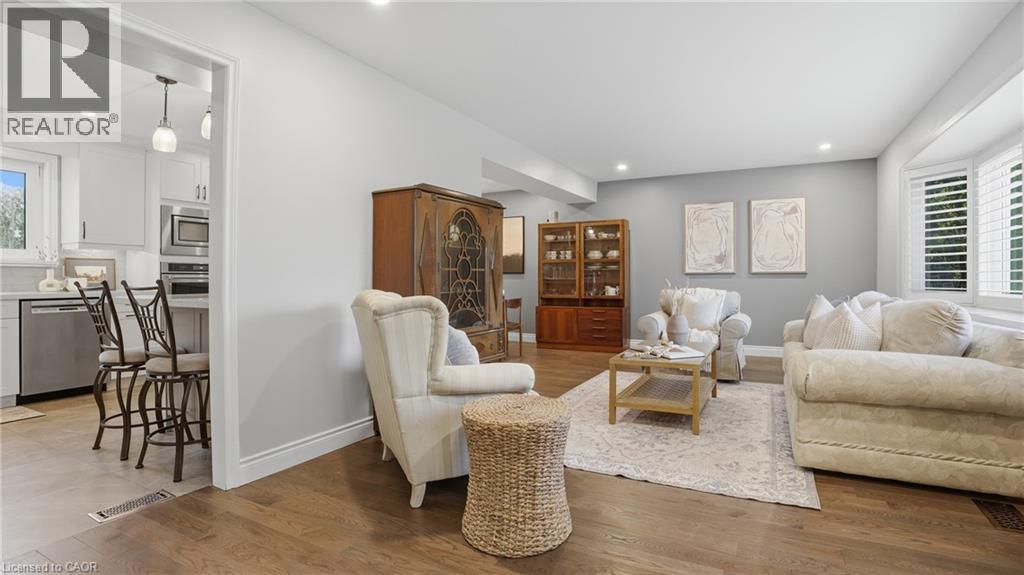 525 Grand Boulevard, Oakville, Ontario  L6H 1P4 - Photo 6 - 40822924