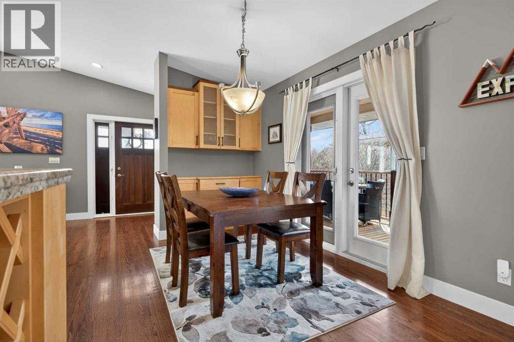 31 Rosetree Road Nw, Calgary, Alberta  T2K 1M8 - Photo 15 - A2301030