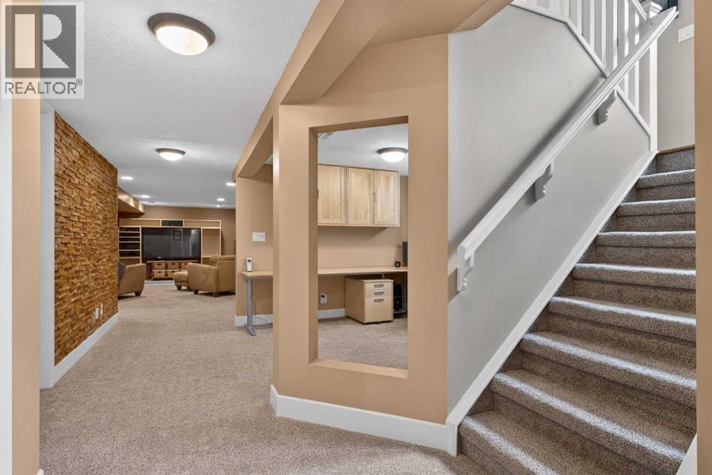 31 Rosetree Road Nw, Calgary, Alberta  T2K 1M8 - Photo 26 - A2301030
