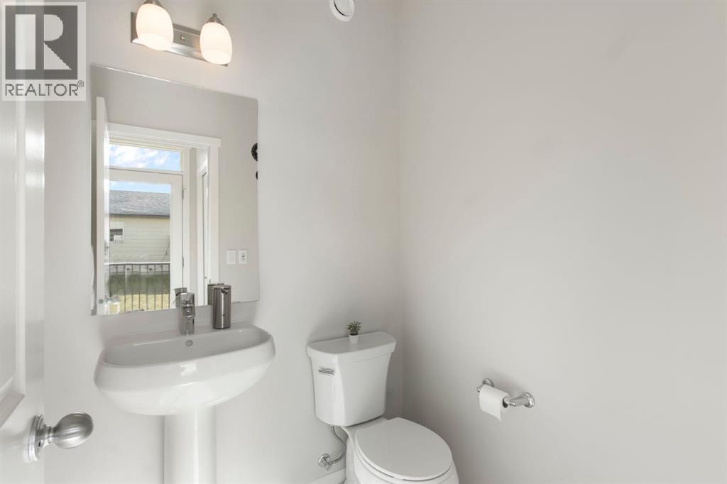 806 Walden Drive Se, Calgary, Alberta  T2X 2J3 - Photo 18 - A2301306