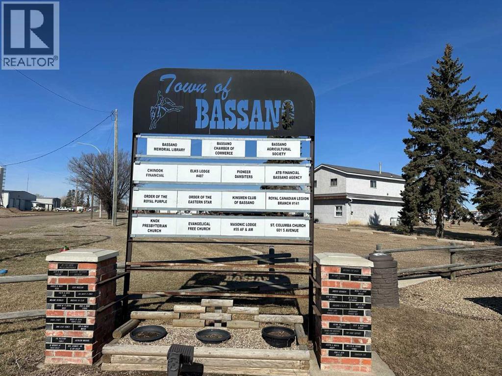 1002 5 Avenue, Bassano, Alberta  T0J 0B0 - Photo 5 - A2301589